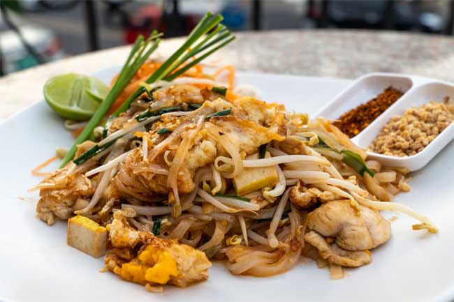 Phat Thai mit Koriander